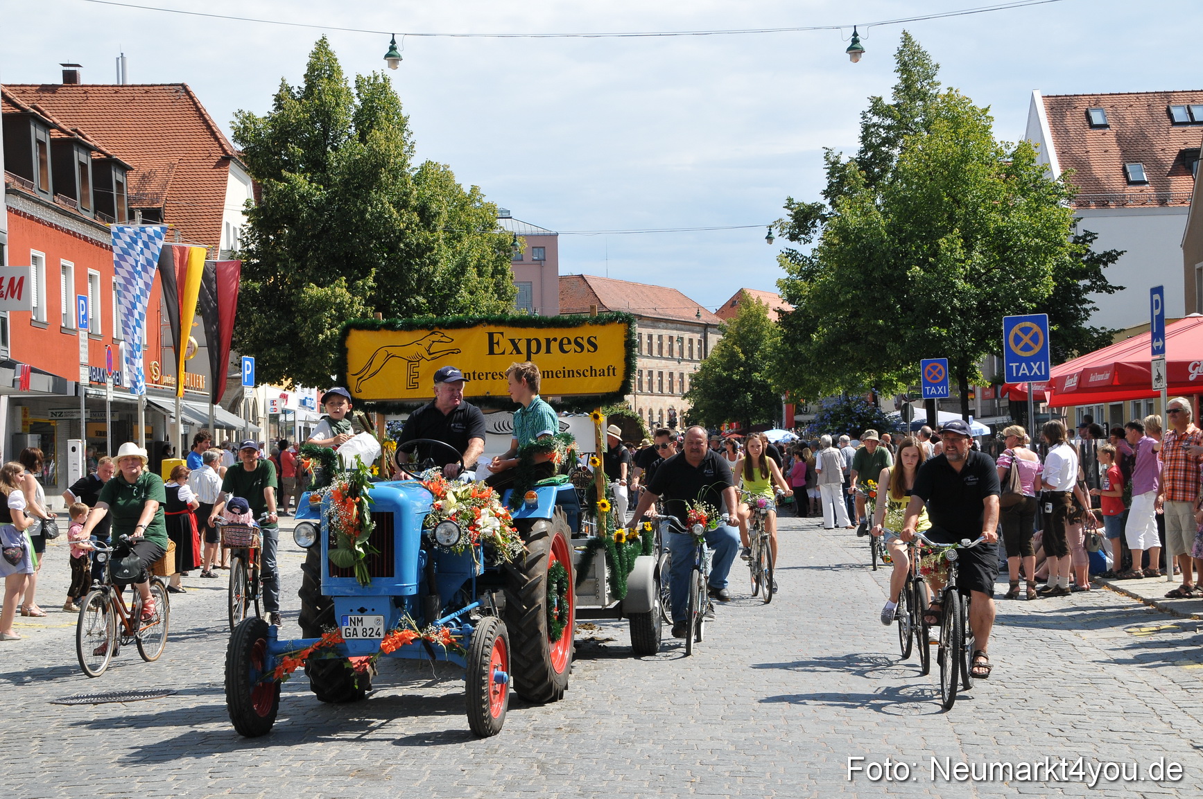 Volksfest Neumarkt 100814 0270